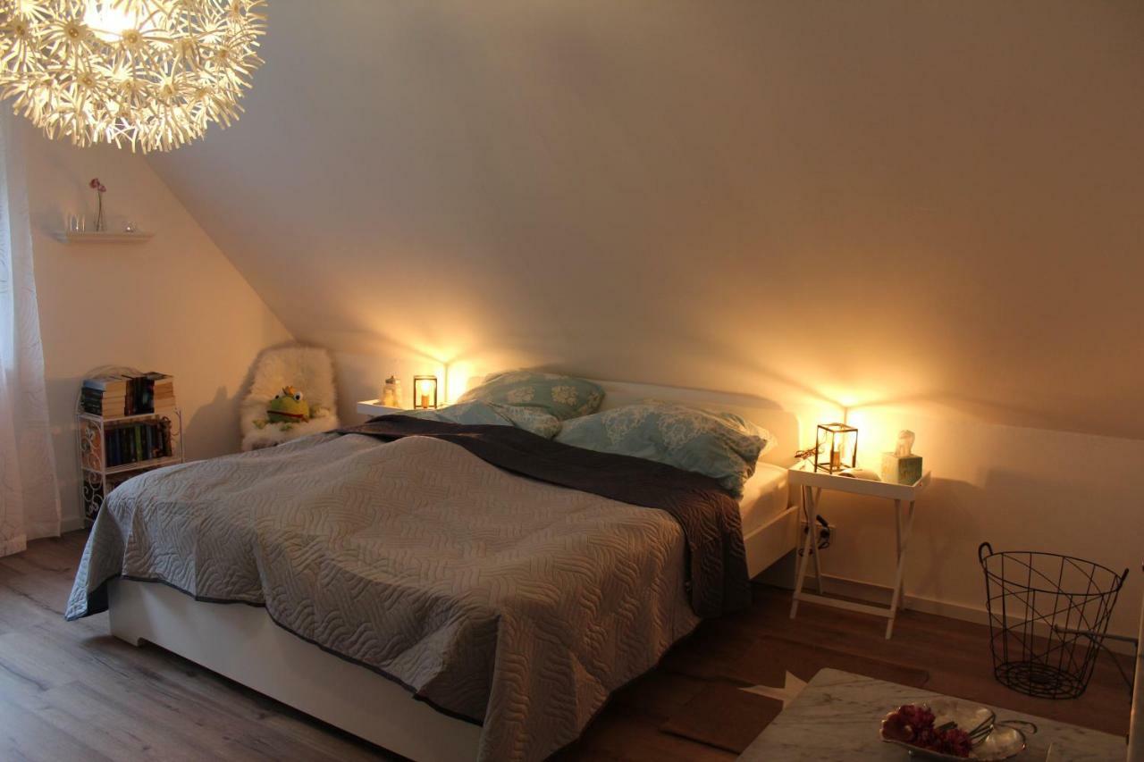 Ferienwohnung Im Tuermchen Oberfell Esterno foto