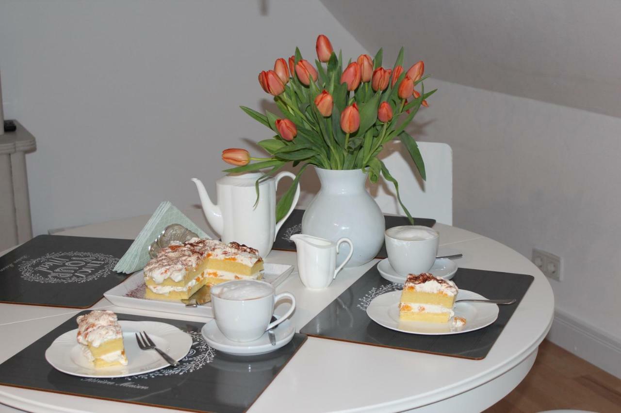 Ferienwohnung Im Tuermchen Oberfell Esterno foto